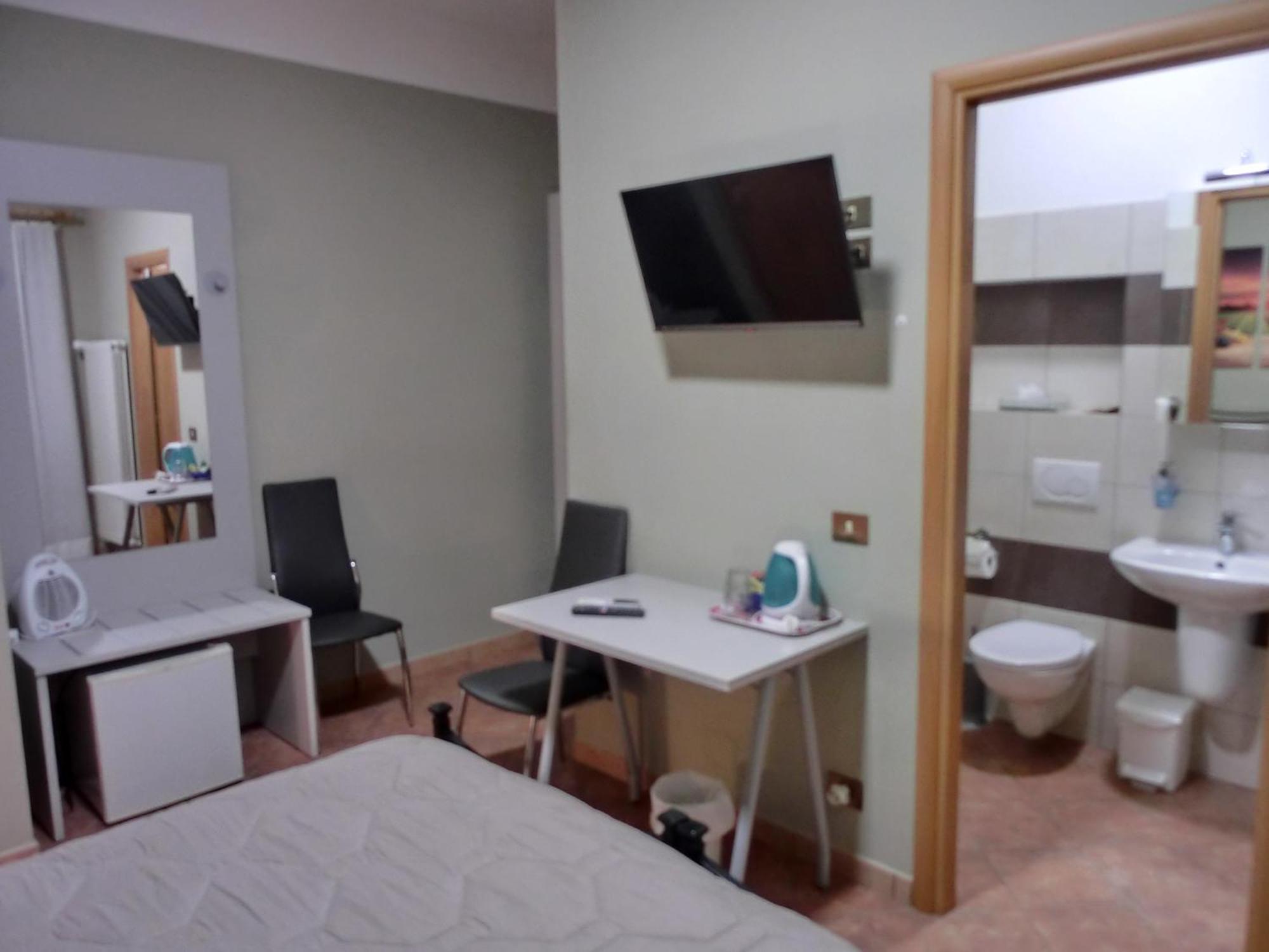 Agriturismo La Pietriccia Chianciano Terme Bagian luar foto