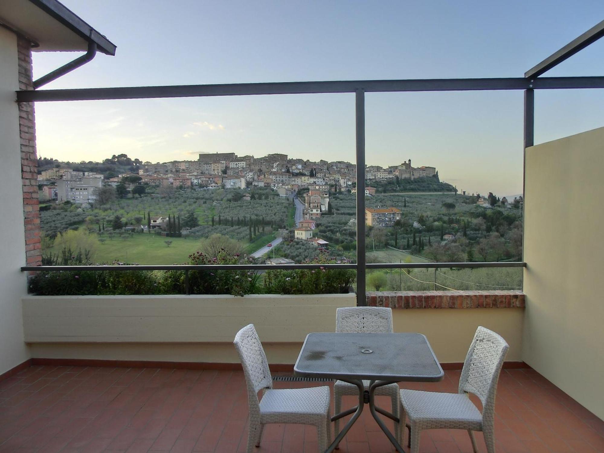 Agriturismo La Pietriccia Chianciano Terme Bagian luar foto